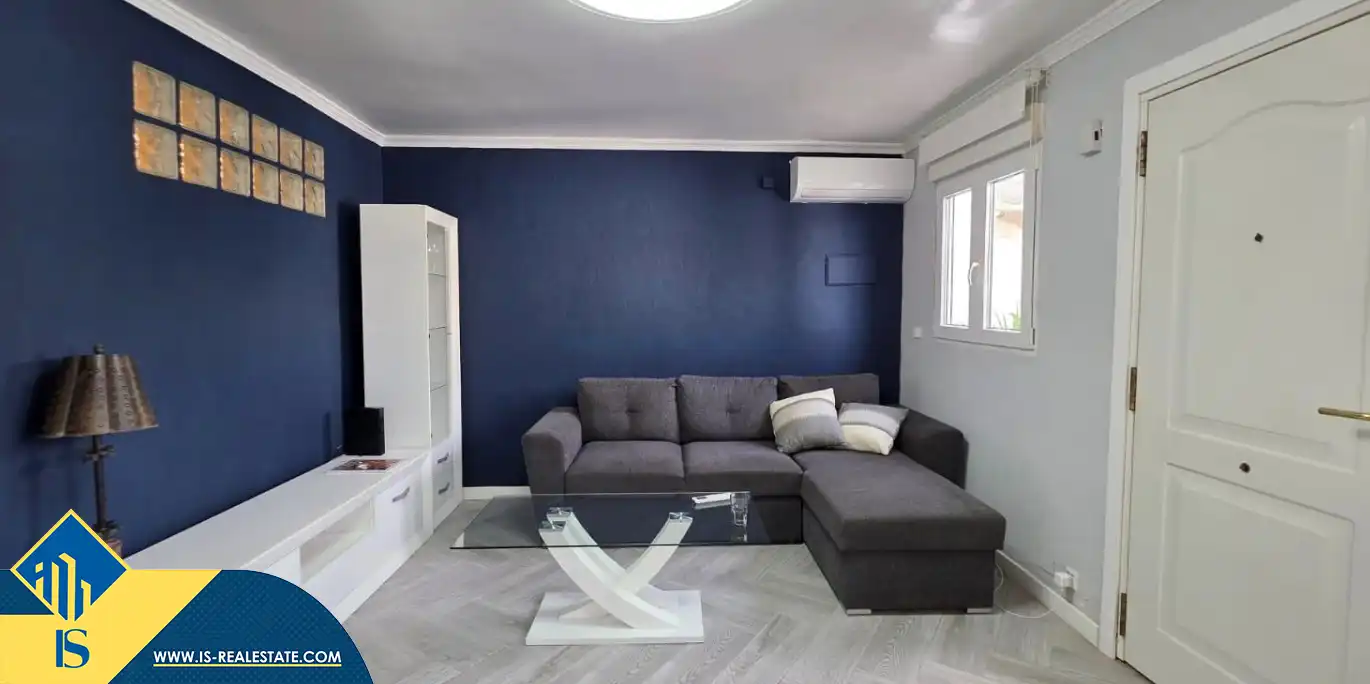 Sala d'estar de Casa adosada en venda en Torrevieja amb Aire condicionat, Calefacció i Terrassa