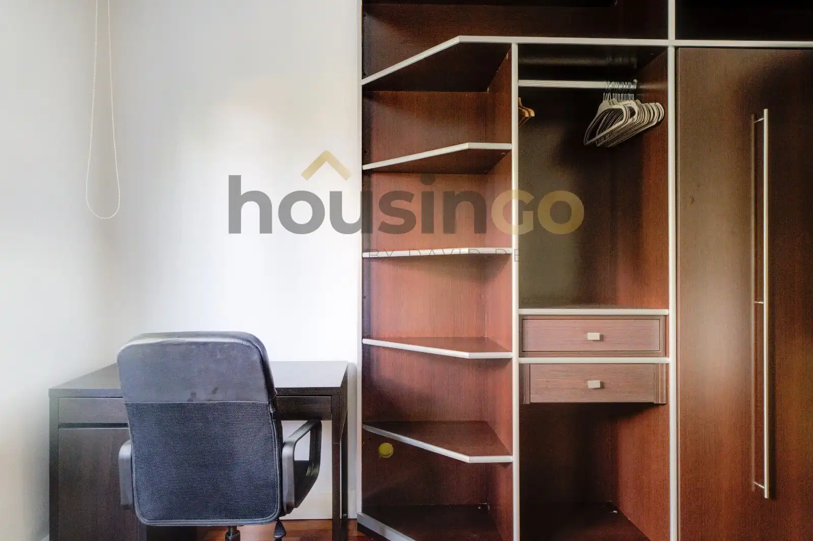Bedroom of Flat for rent in Madrid  with Air Conditioner, Heating and Furnished