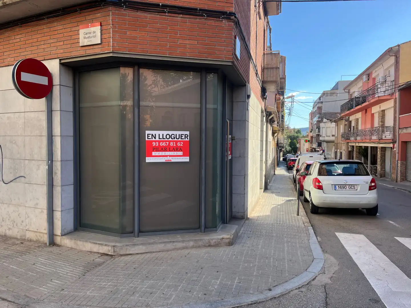 Local comercial de lloguer a Estació del Nord