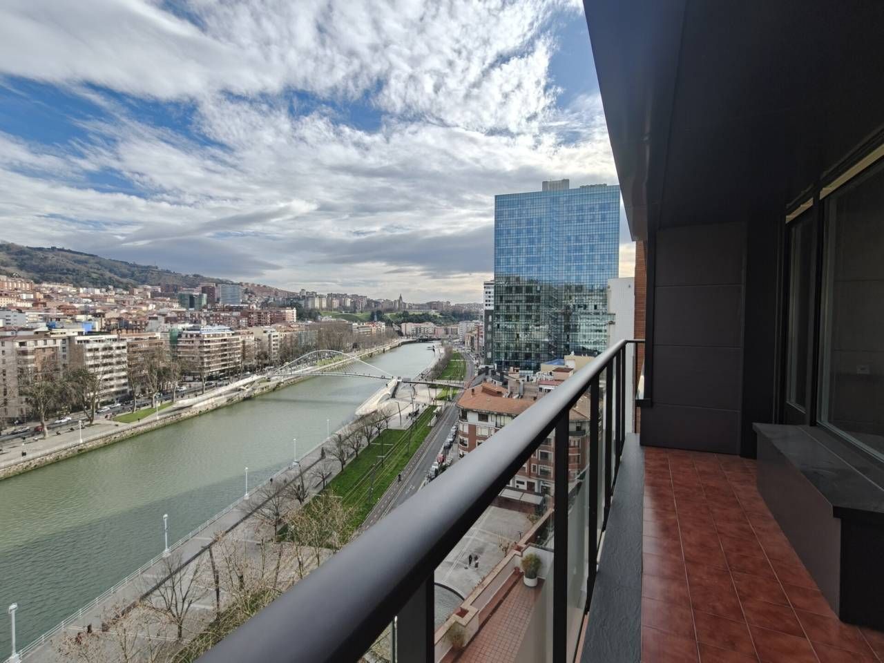 Exterior view of Flat for sale in Bilbao   with Heating and Terrace