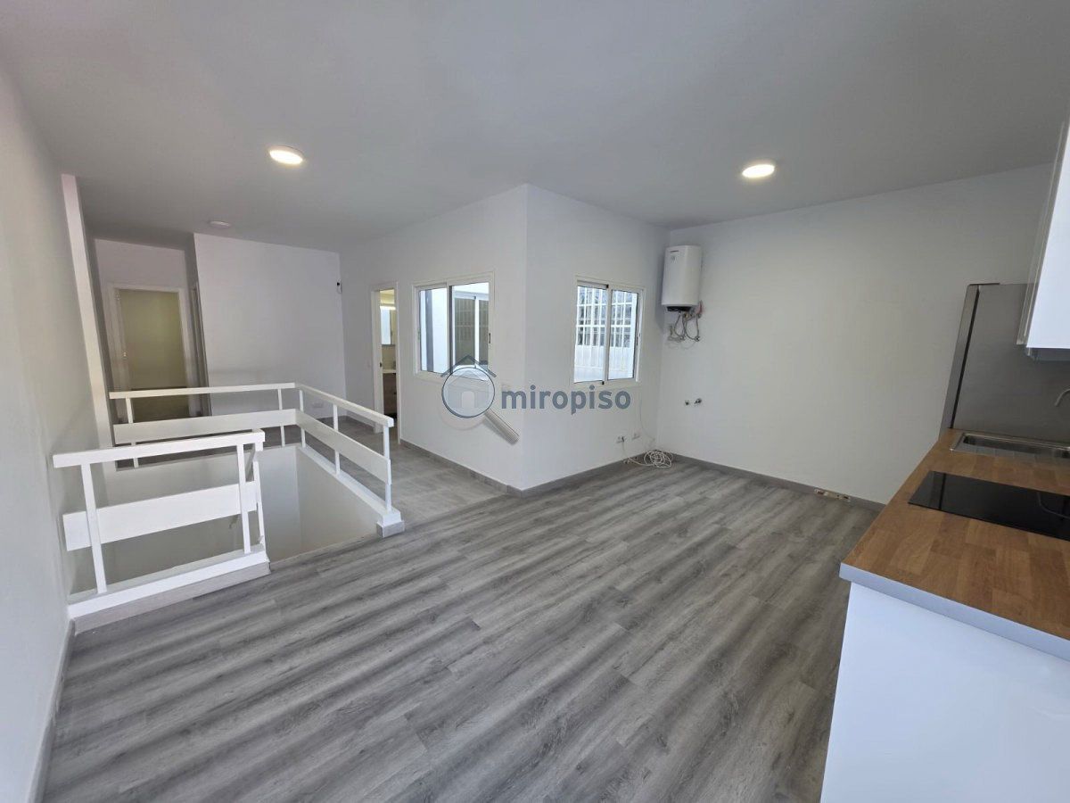 Piso en venta en San Cristóbal de la Laguna con Terraza