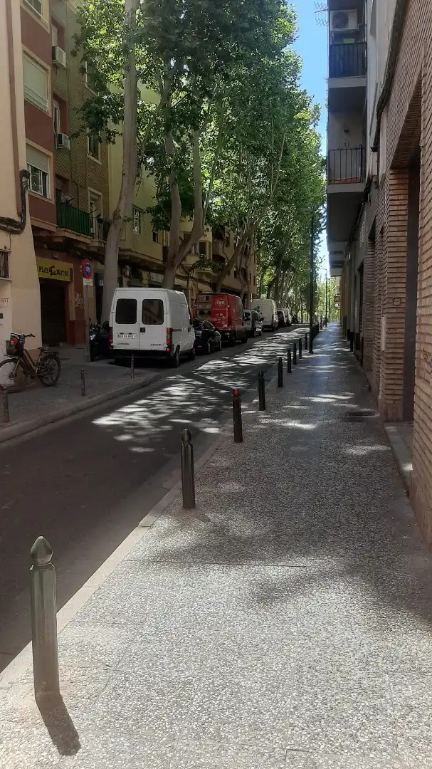 Außenansicht von Wohnung zum Verkauf in Zaragoza