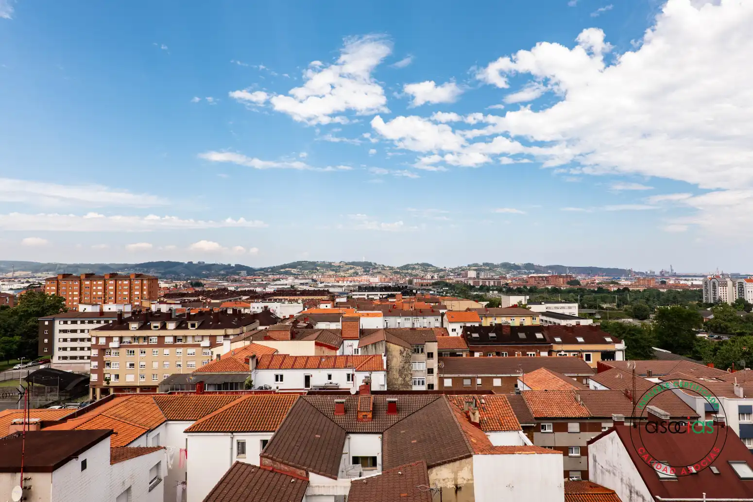 Vista exterior de Piso en venta en Gijón  con Calefacción y Parquet