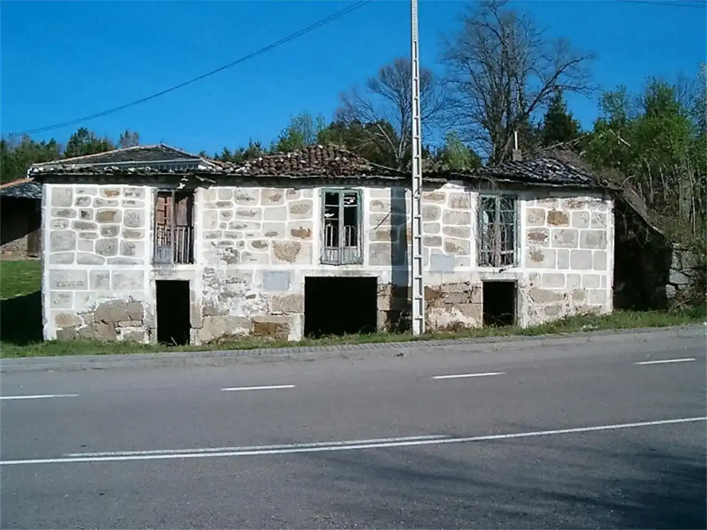 Außenansicht von Grundstücke zum Verkauf in Castro Caldelas