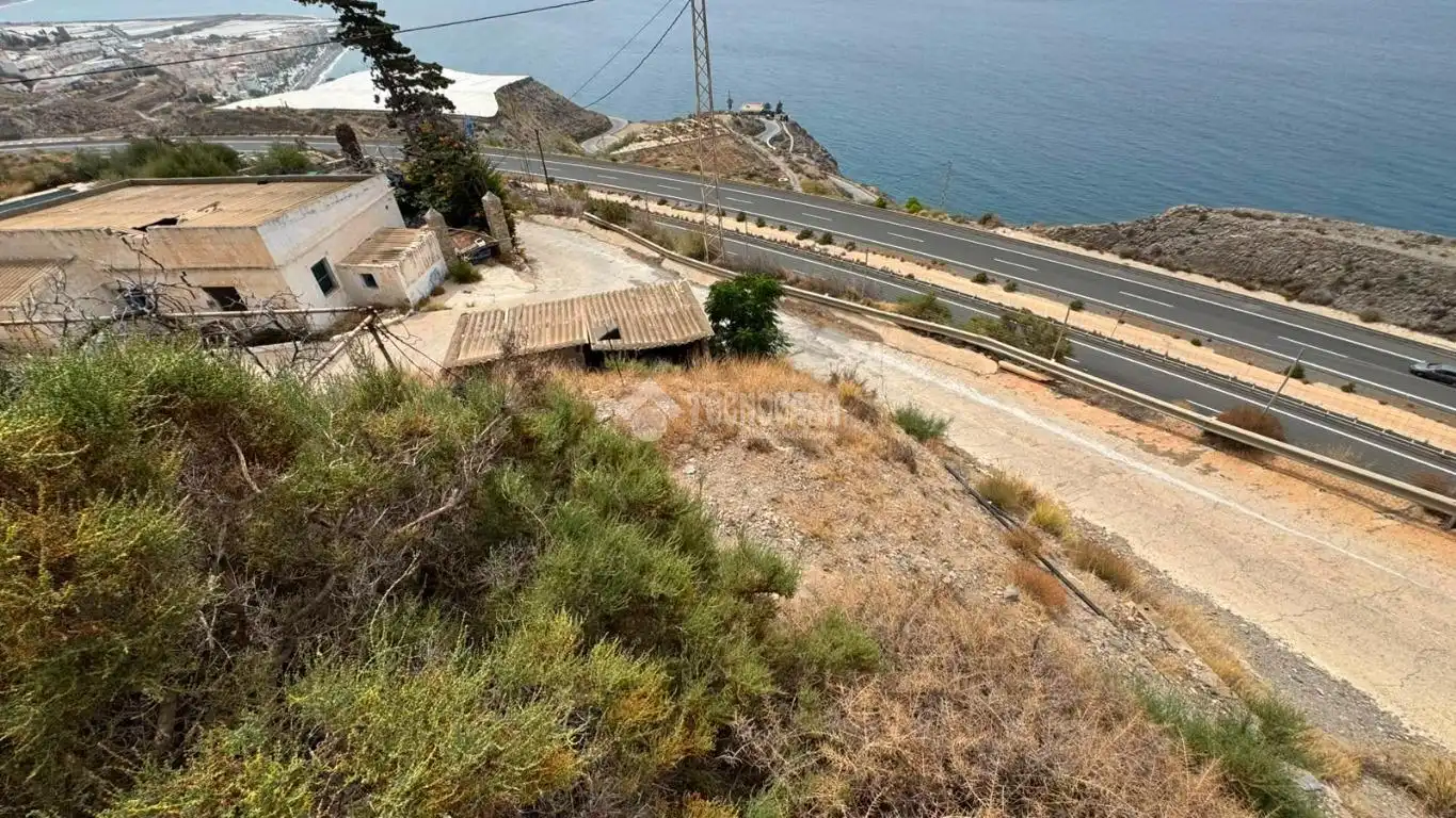 Terreno en venta en Albuñol