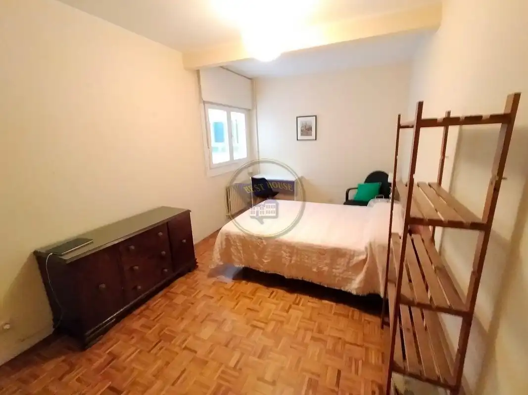 Bedroom of Flat for rent in Vigo   with Heating, Parquet flooring and Terrace