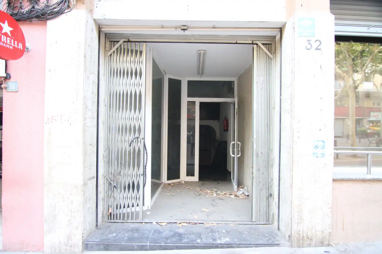 Local en venta en Olesa de Montserrat