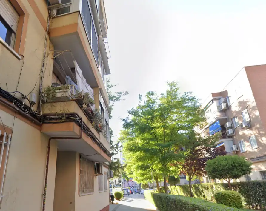 Vista exterior de Piso en venta en Fuenlabrada