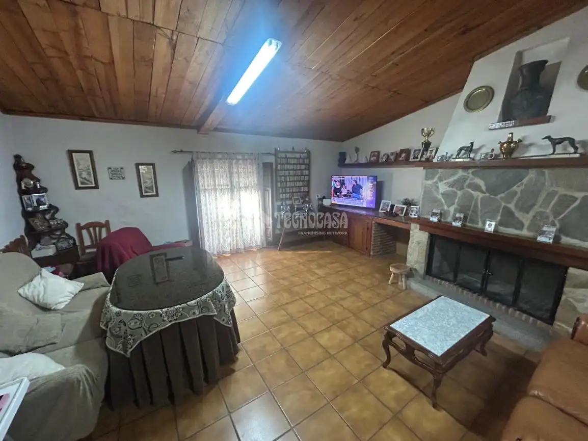 Casa adosada en venta en Zona de la Vega