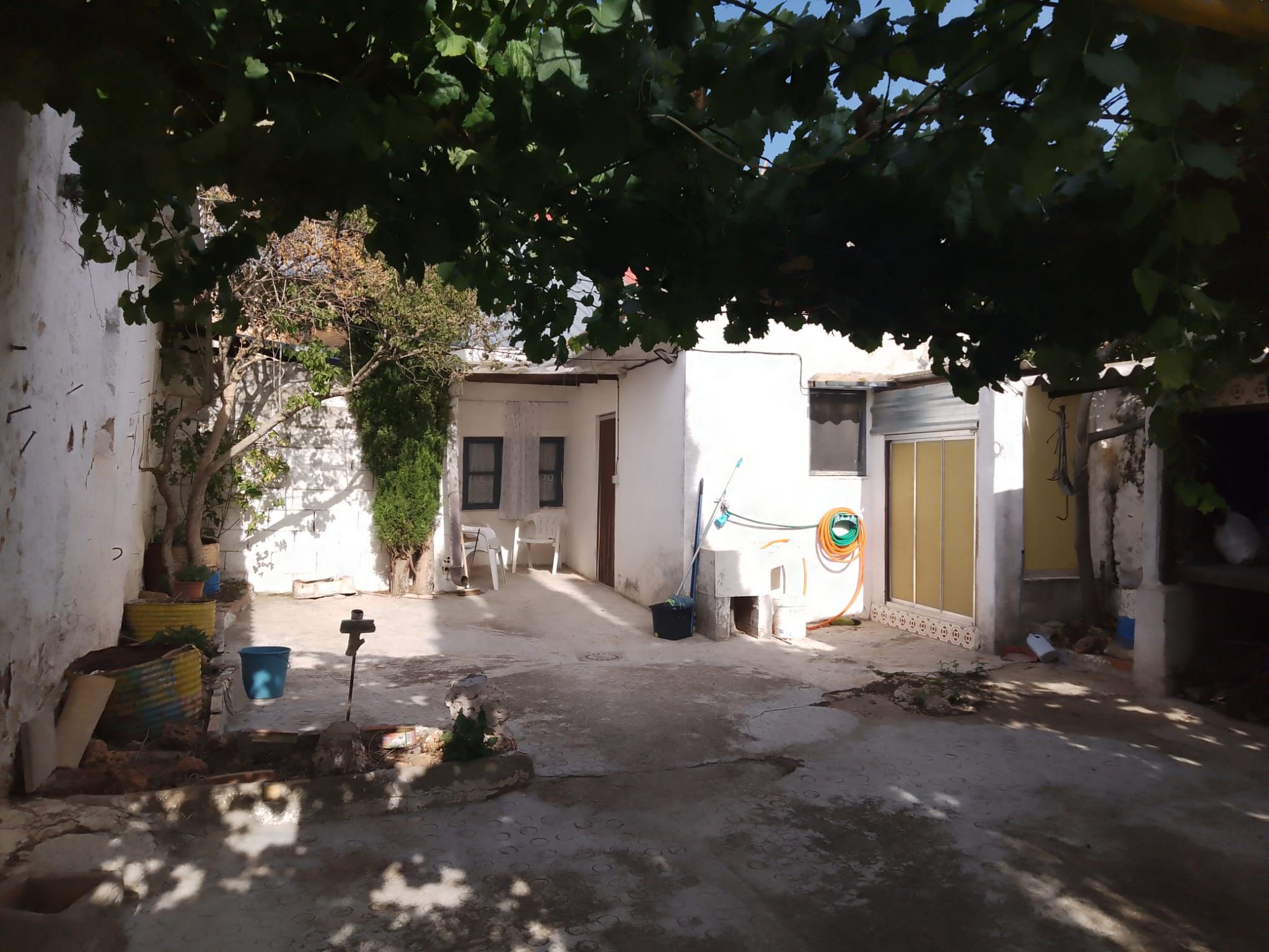 Jardí de Casa o xalet en venda en El Peral   amb Moblat