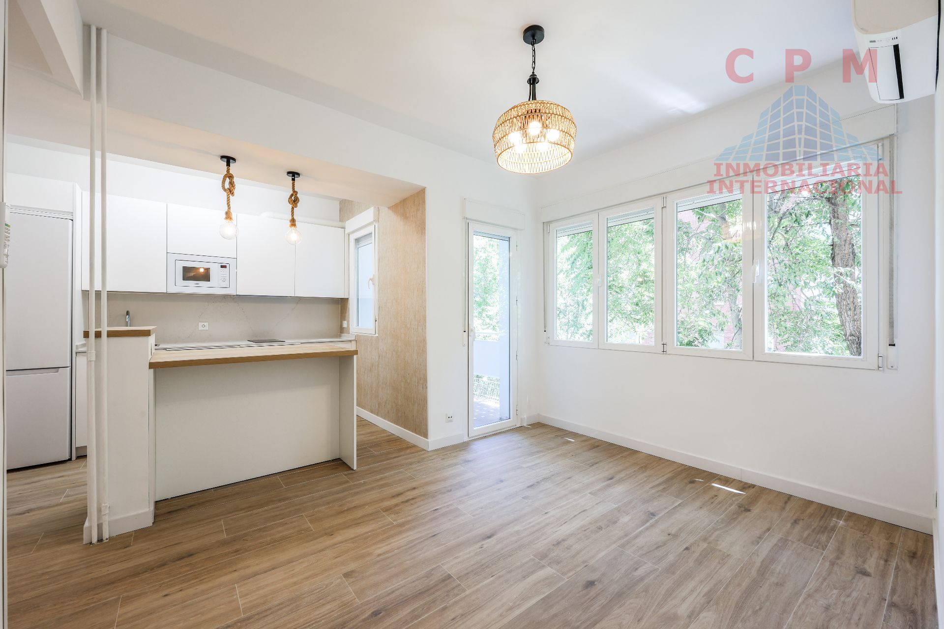 Habitación de Piso de alquiler en  Madrid Capital con Aire acondicionado, Calefacción y Parquet