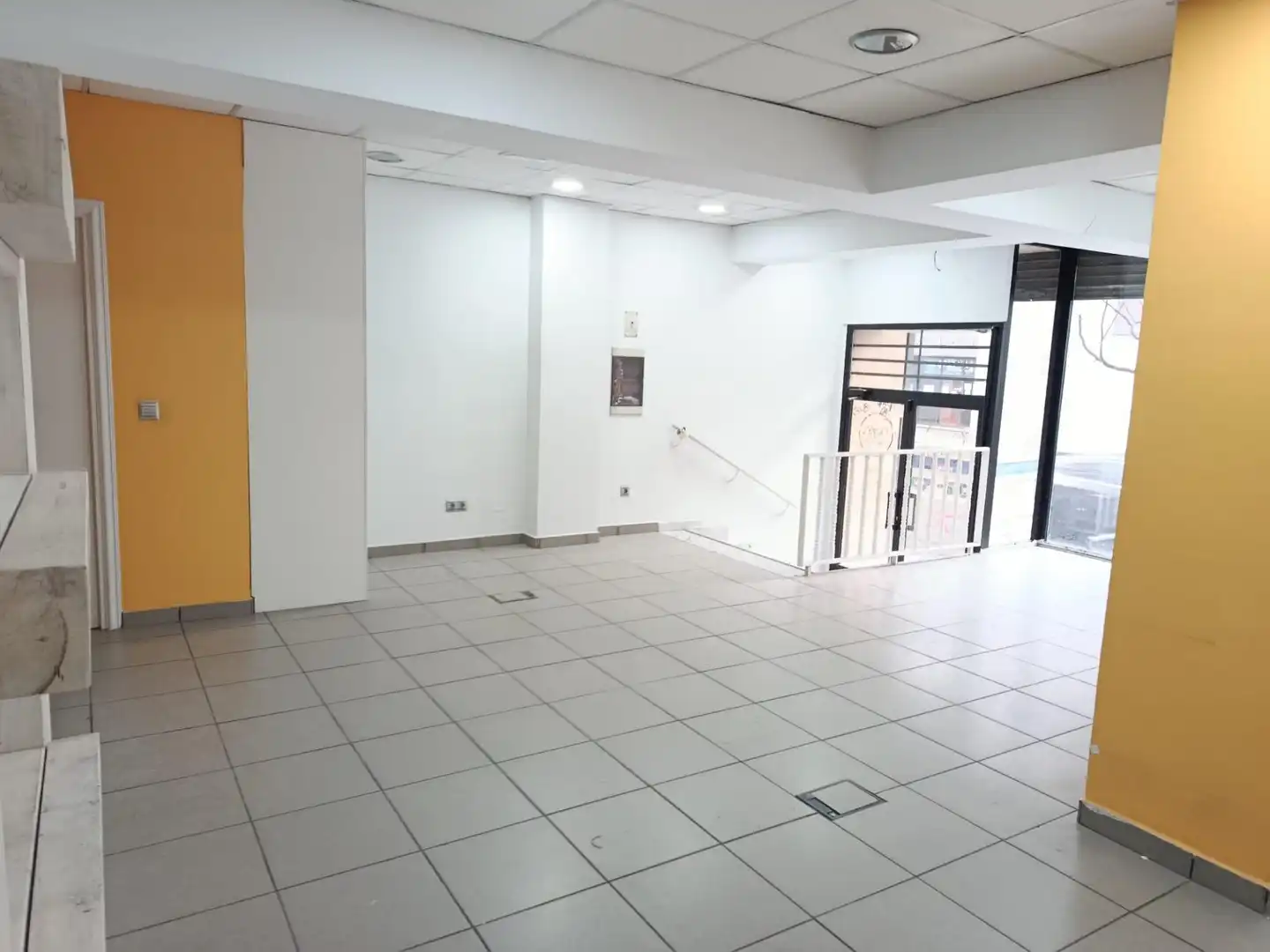 Local comercial de lloguer a Calle MERCED, imagen 6
