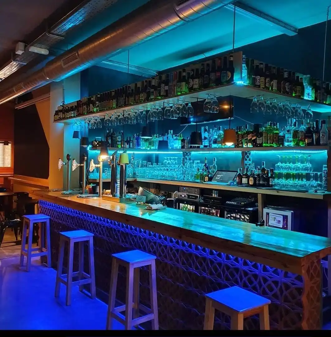 Business premises for sale in Carrer de la Riera, imagen 12