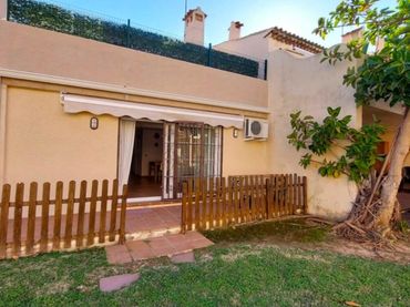 Apartament amb piscina de lloguer a Las Marinas / Les Marines