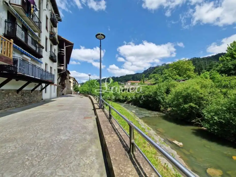 Flat for sale in Areatza