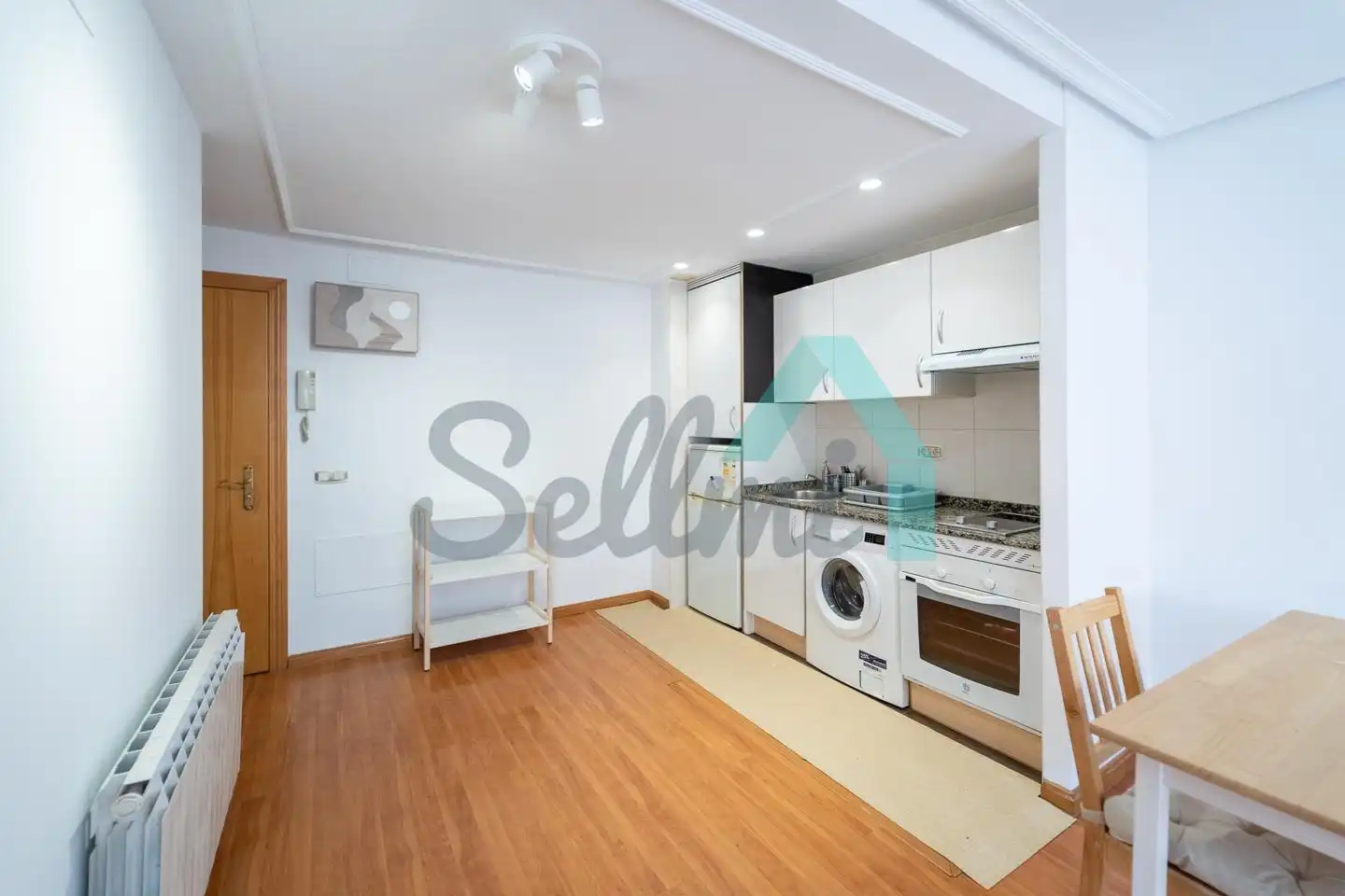 Kitchen of Study for rent in Oviedo   with Heating and Furnished