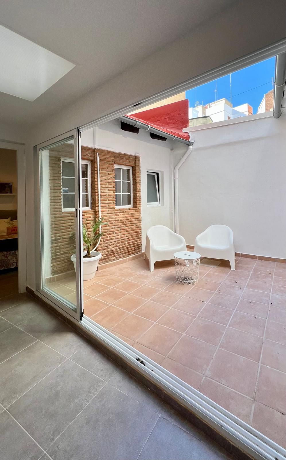 Loft to rent in Russafa