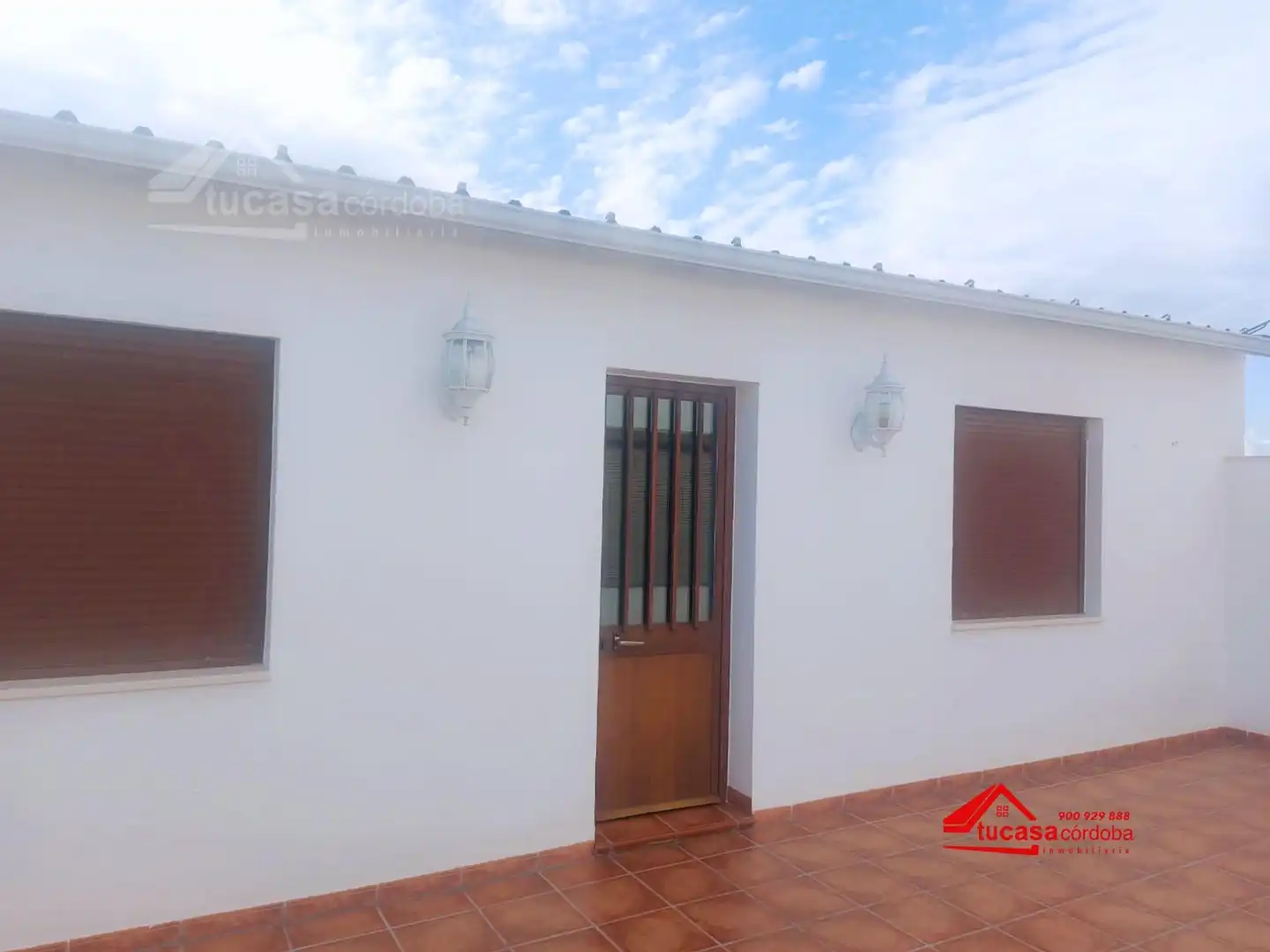 Exterior view of Duplexes for sale in El Carpio  with Air Conditioner and Furnished