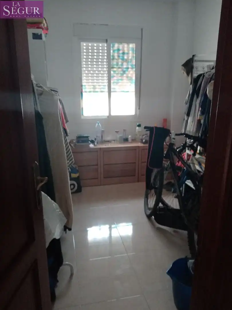 Habitación de Apartamento en venta en Medina Sidonia con Terraza y Balcón