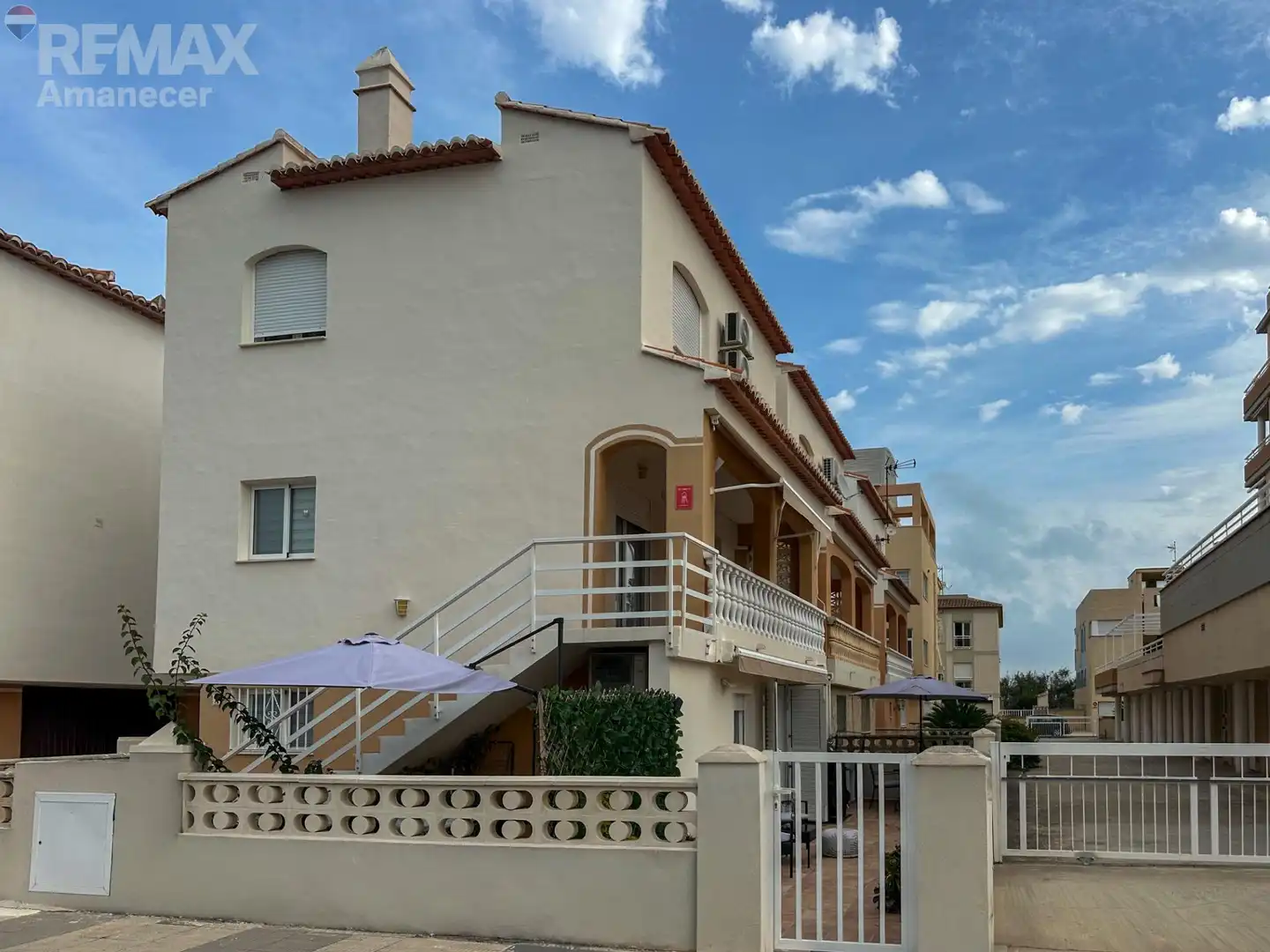 Terraced house with terrace for sale in Carrer AVINYO, imagen 2