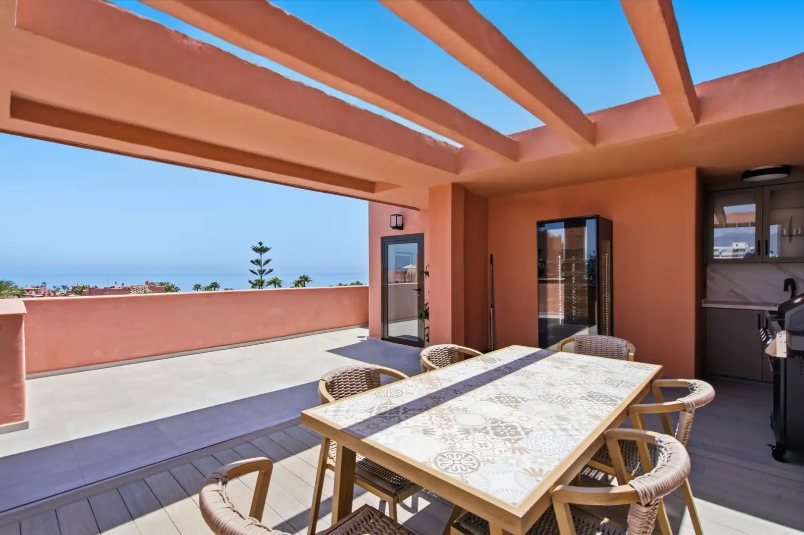 Terraza de Ático en venta en Estepona con Terraza, Piscina y Piscina comunitaria