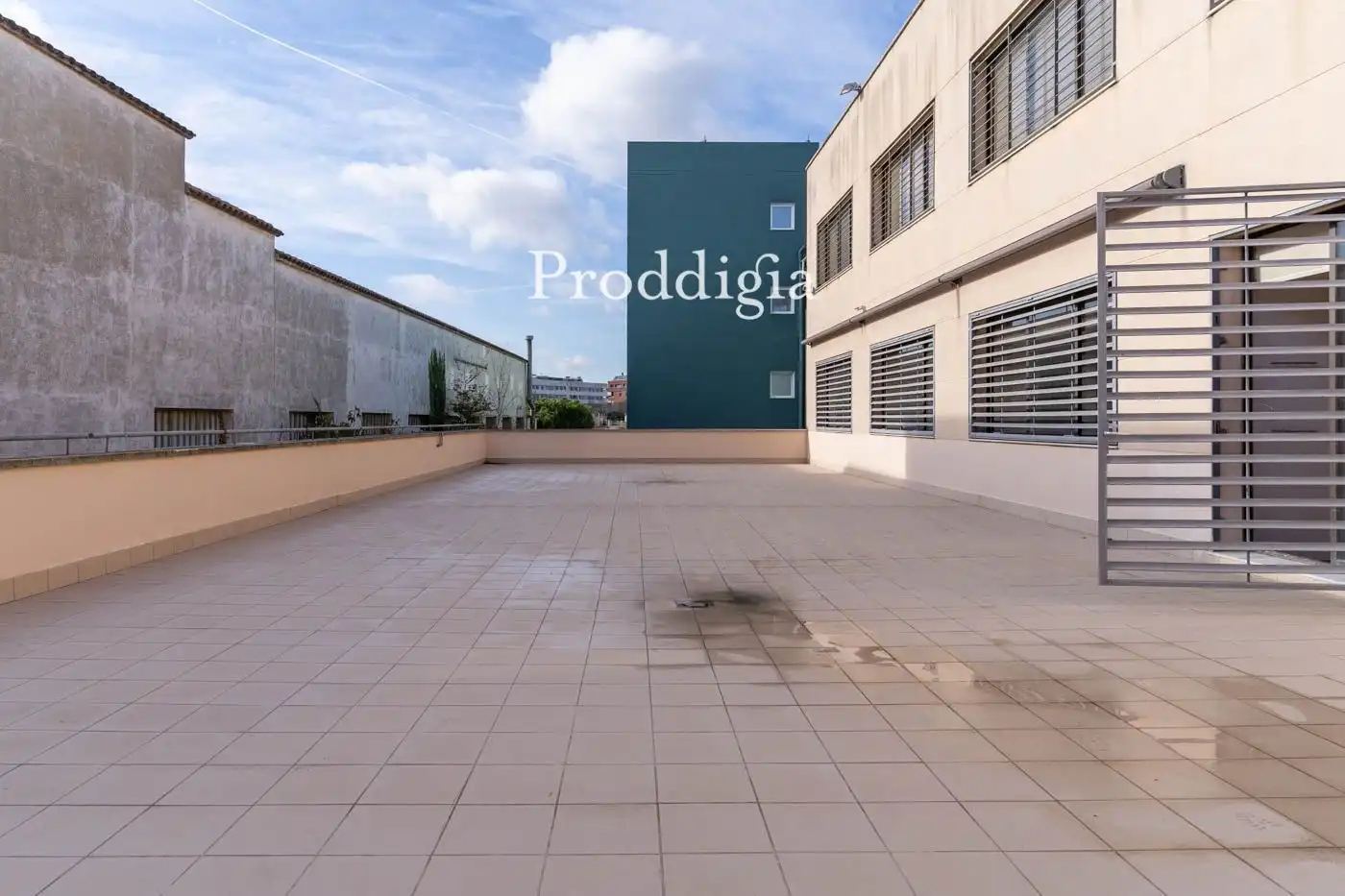Terrasse von Büro zur Miete in Sant Cugat del Vallès mit Klimaanlage und Heizung