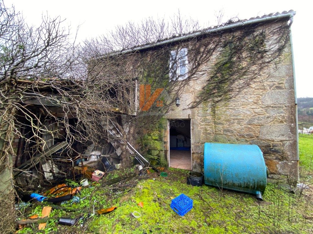 Vista exterior de Casa o xalet en venda en Silleda amb Jardí privat