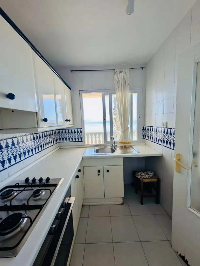 Cocina de Casa o chalet en venta en La Manga del Mar Menor con Jardín privado, Terraza y Trastero