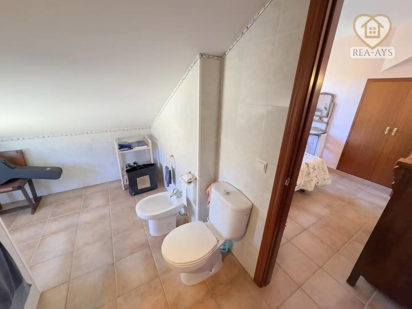 Baño de Casa o chalet en venta en Albinyana con Jardín privado, Terraza y Amueblado