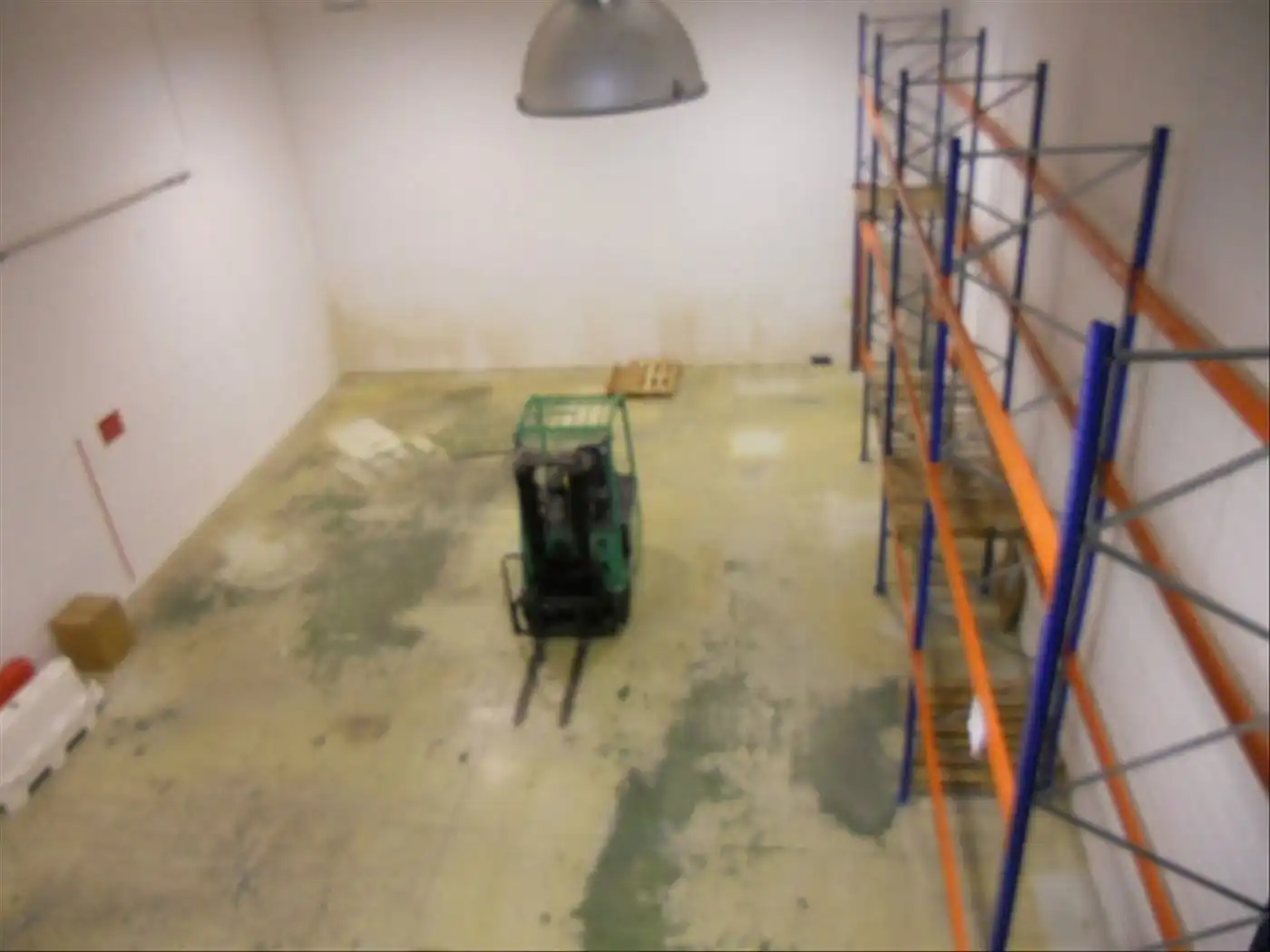 Fabrikhallen zur Miete in Teià