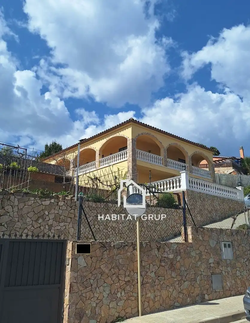 Casa con piscina en venta en Lloret Verd - Els Pinars, imagen 5
