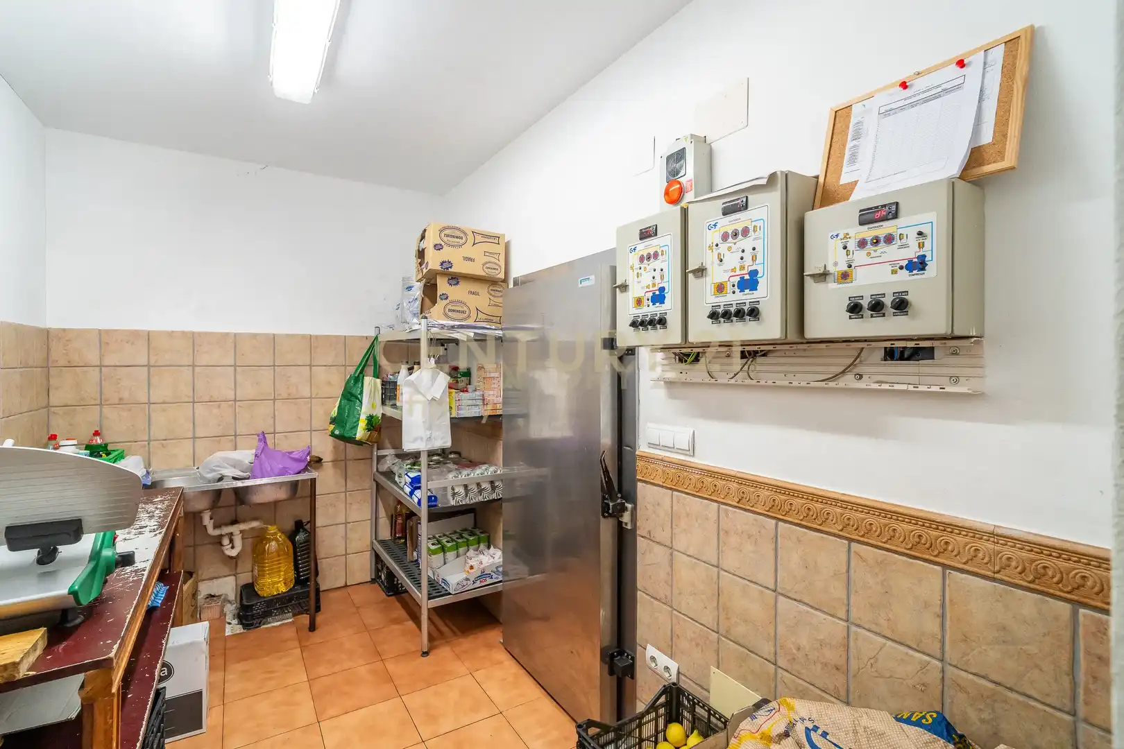 Cocina de Local en venta en Villanueva de la Concepción