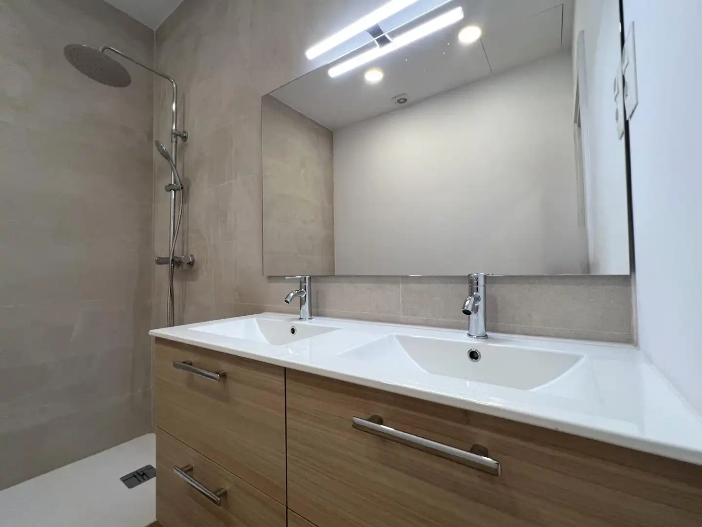 Wohnung zum Verkauf in Carrer de les Aigües del Llobregat, imagen 18