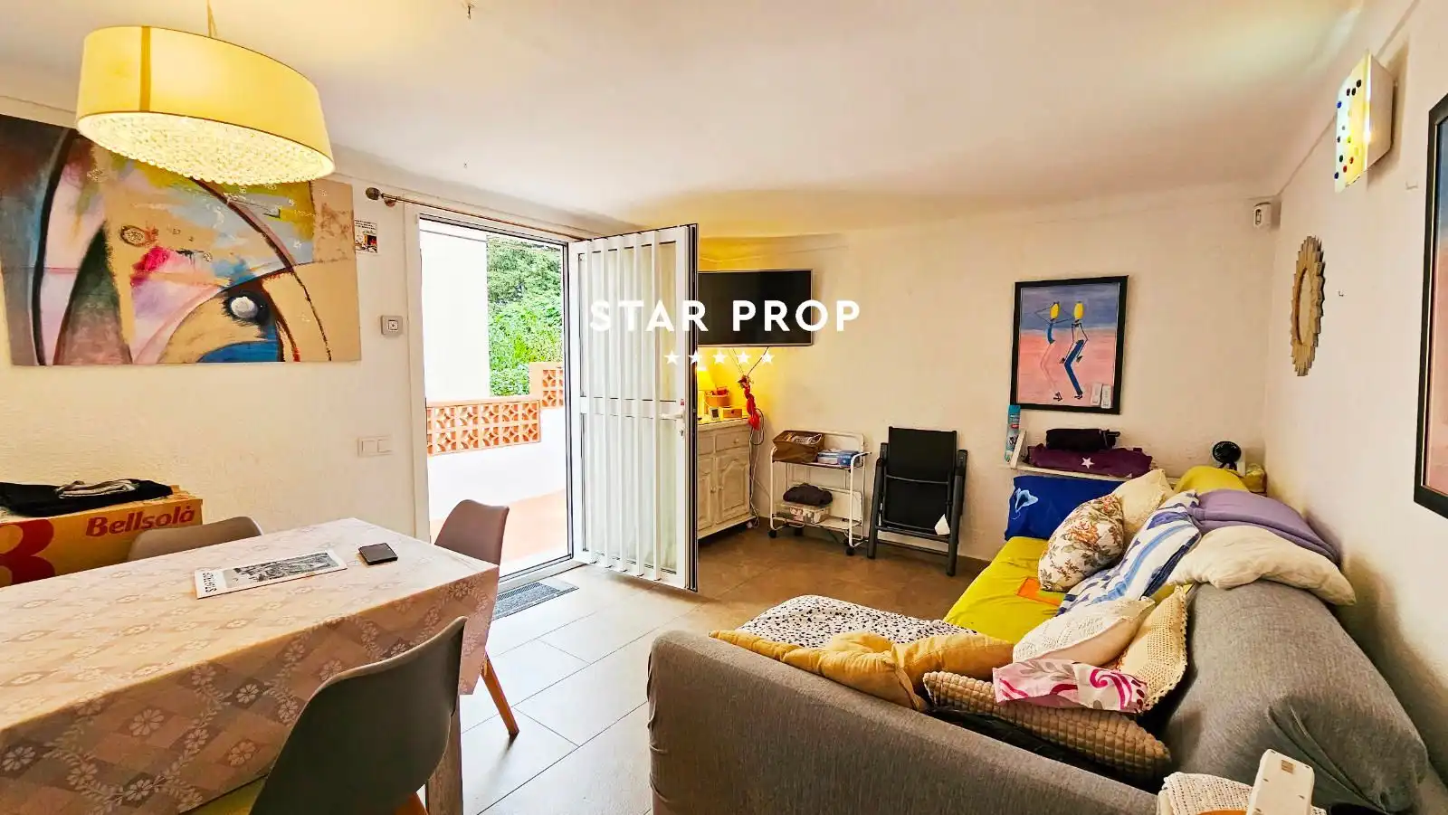 Vista exterior de Piso en venta en Llançà con Jardín privado, Terraza y Trastero