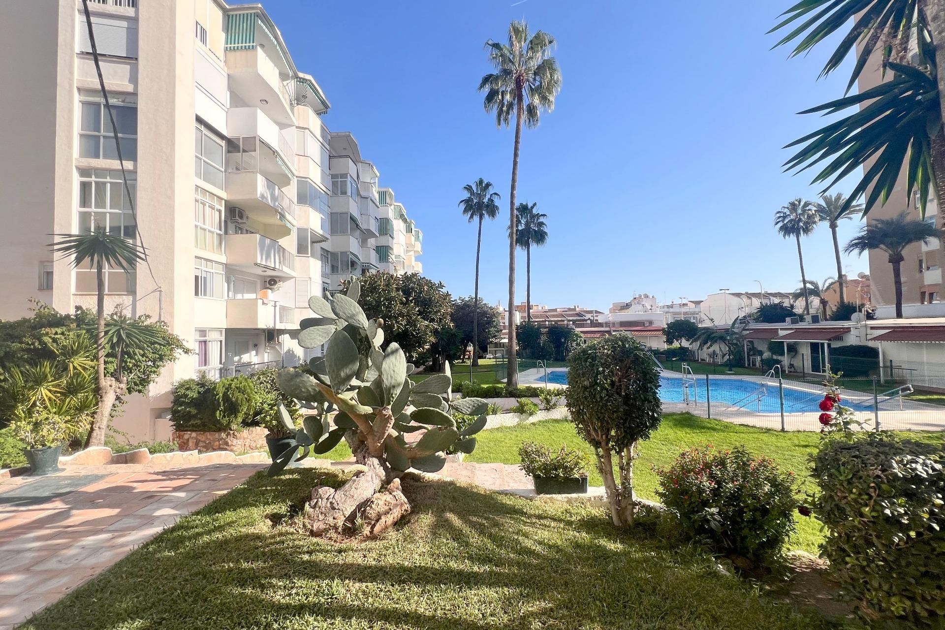 Exterior view of Flat for sale in Torremolinos  with Air Conditioner and Terrace