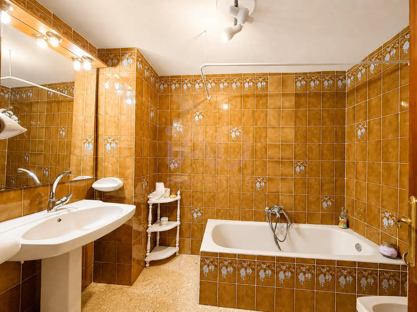 Bathroom of Flat for sale in Dénia  with Air Conditioner