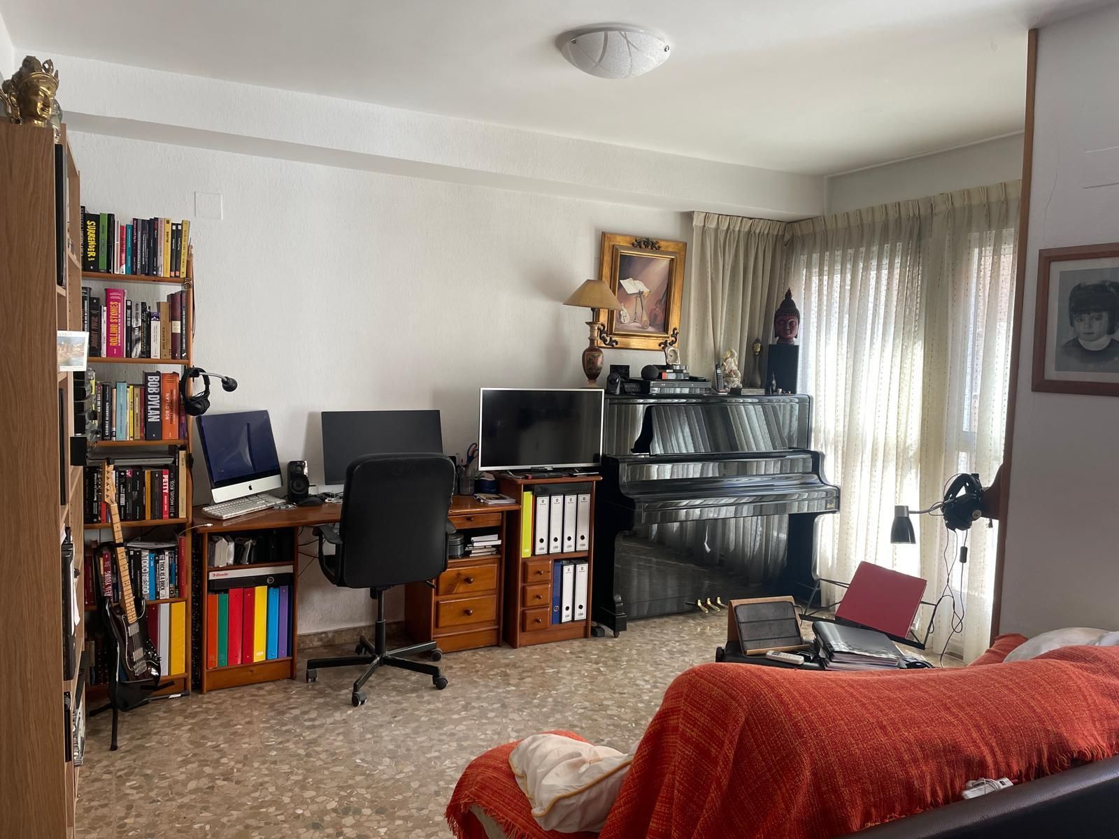 Sala d'estar de Pis en venda en  Valencia Capital amb Aire condicionat i Traster