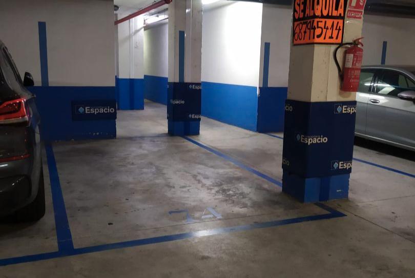 Photo 1 of Garage to rent in Avinguda de la Condomina, 70, Cabo de las Huertas, Alicante