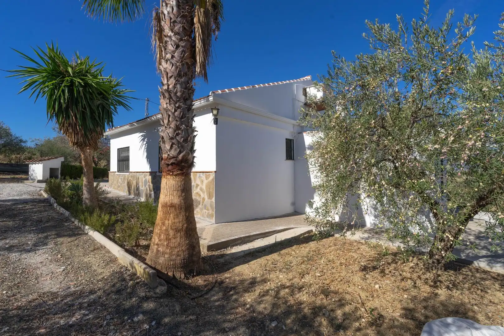 Vista exterior de Casa o chalet en venta en Alhaurín El Grande con Aire acondicionado, Calefacción y Terraza