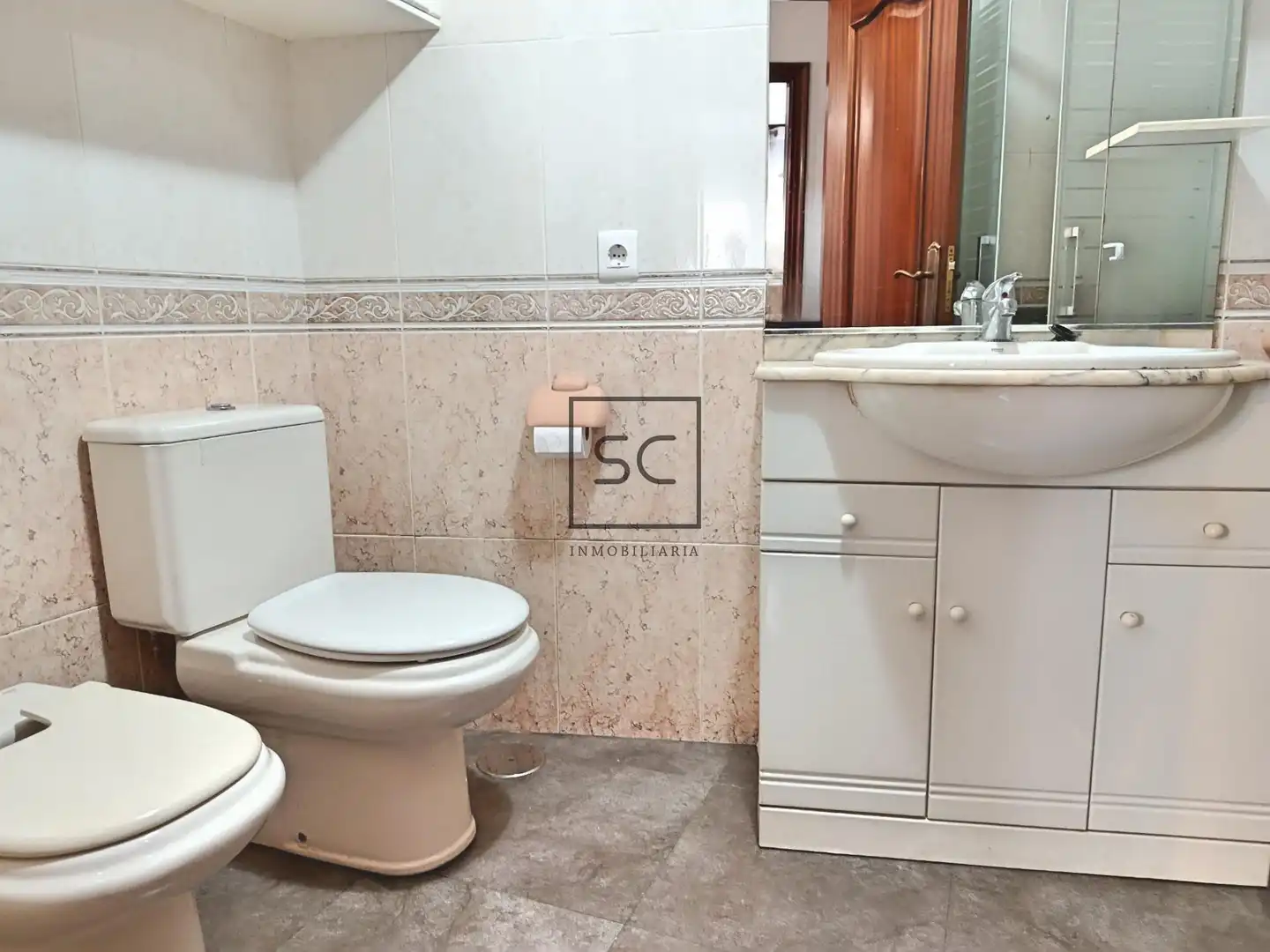 Baño de Apartamento en venta en Ferrol con Trastero y Amueblado