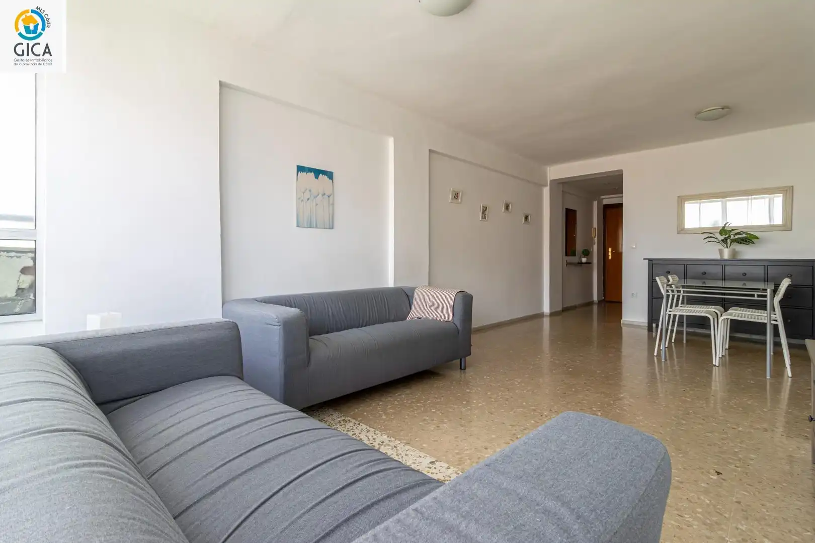 Living room of Flat for sale in Jerez de la Frontera  with Air Conditioner, Furnished and Community pool