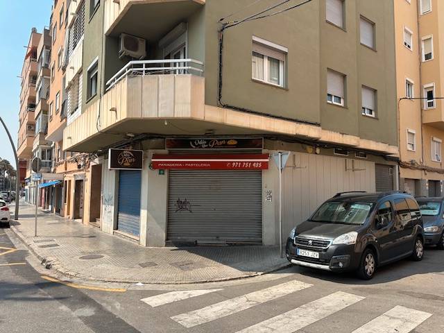 Local comercial en Venta en Carrer del General Riera, 97 en Es Camp Redó