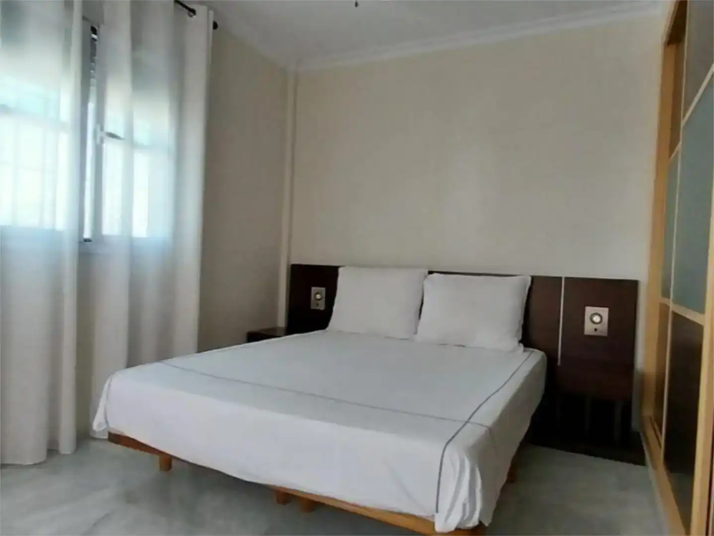 Dormitori de Casa o xalet en venda en Espartinas amb Aire condicionat, Jardí privat i Traster