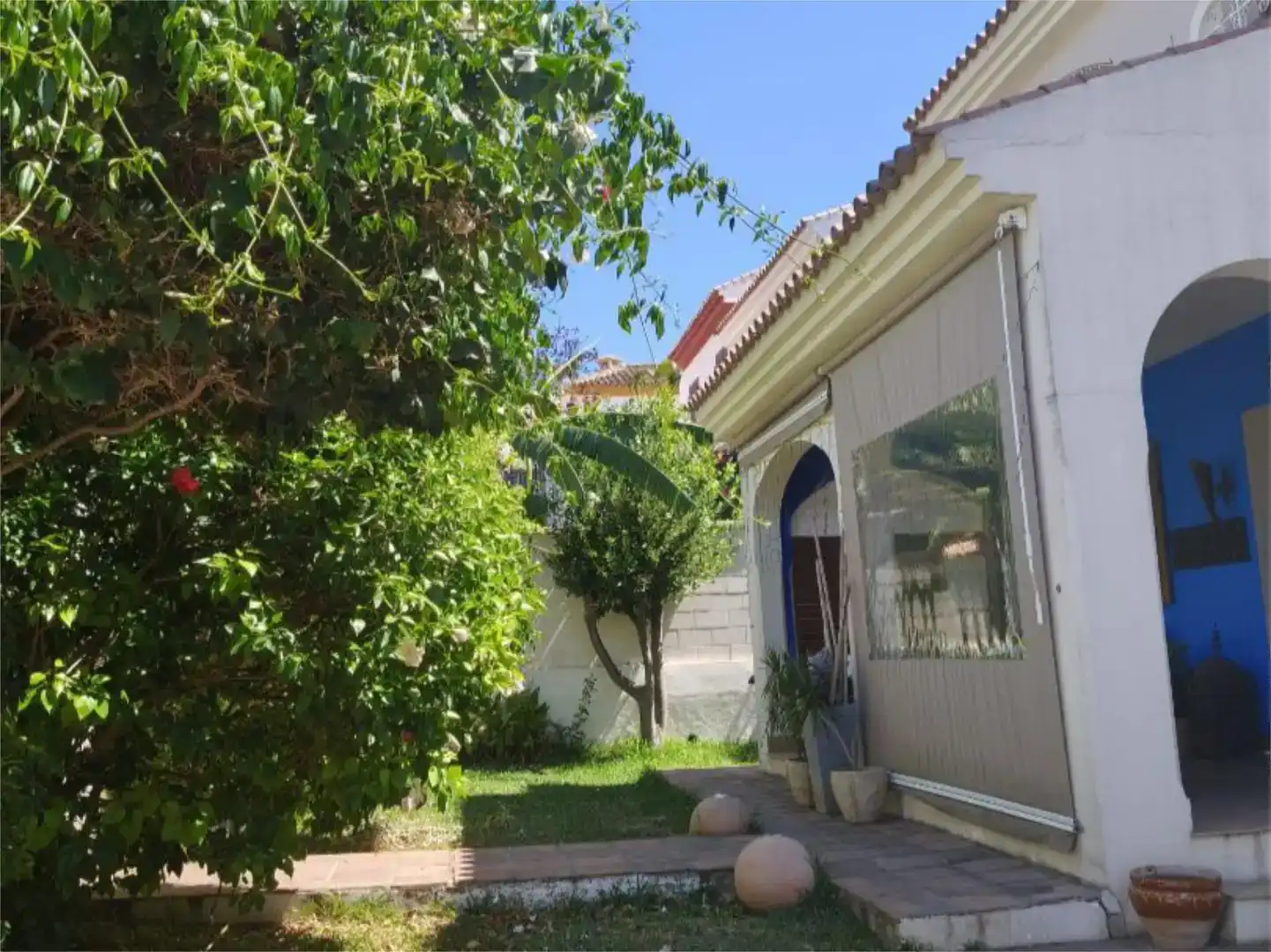 Vista exterior de Casa o xalet en venda en Los Barrios, Cádiz