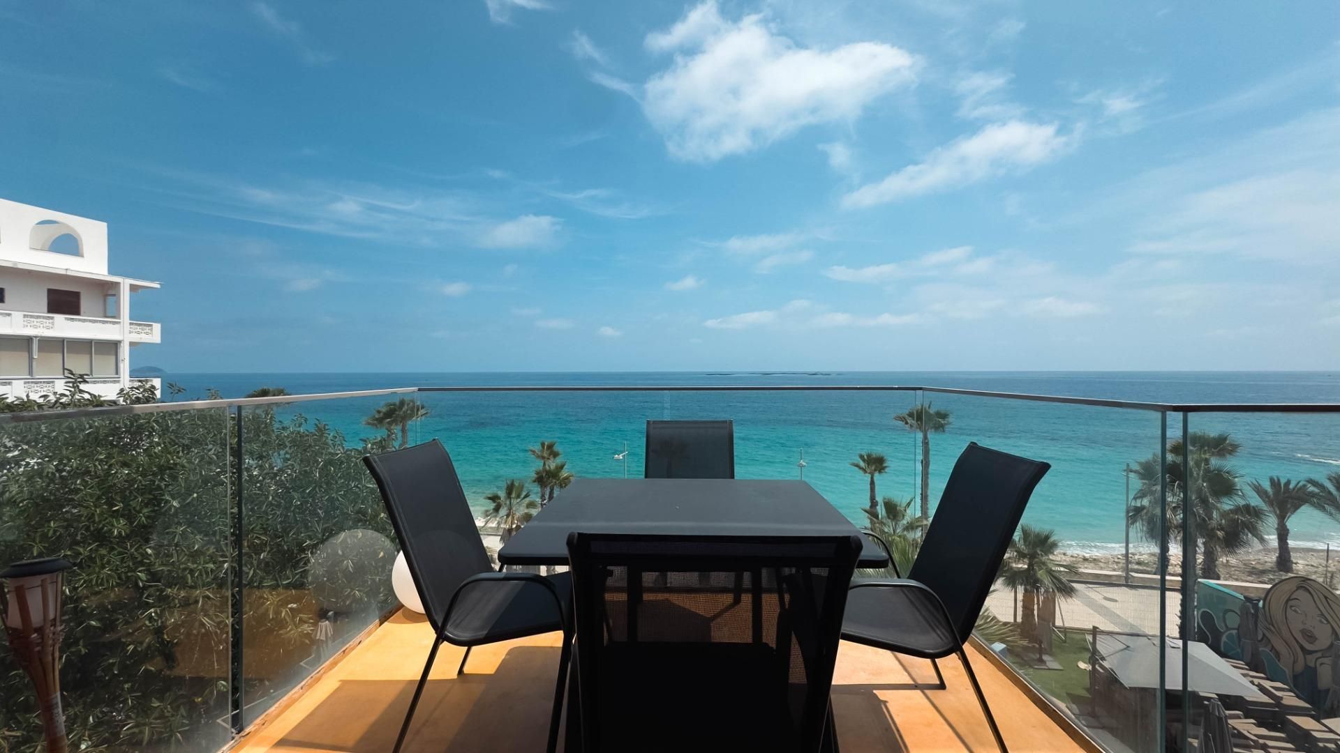 Terrassa de Casa o xalet en venda en Villajoyosa / La Vila Joiosa amb Aire condicionat, Jardí privat i Terrassa