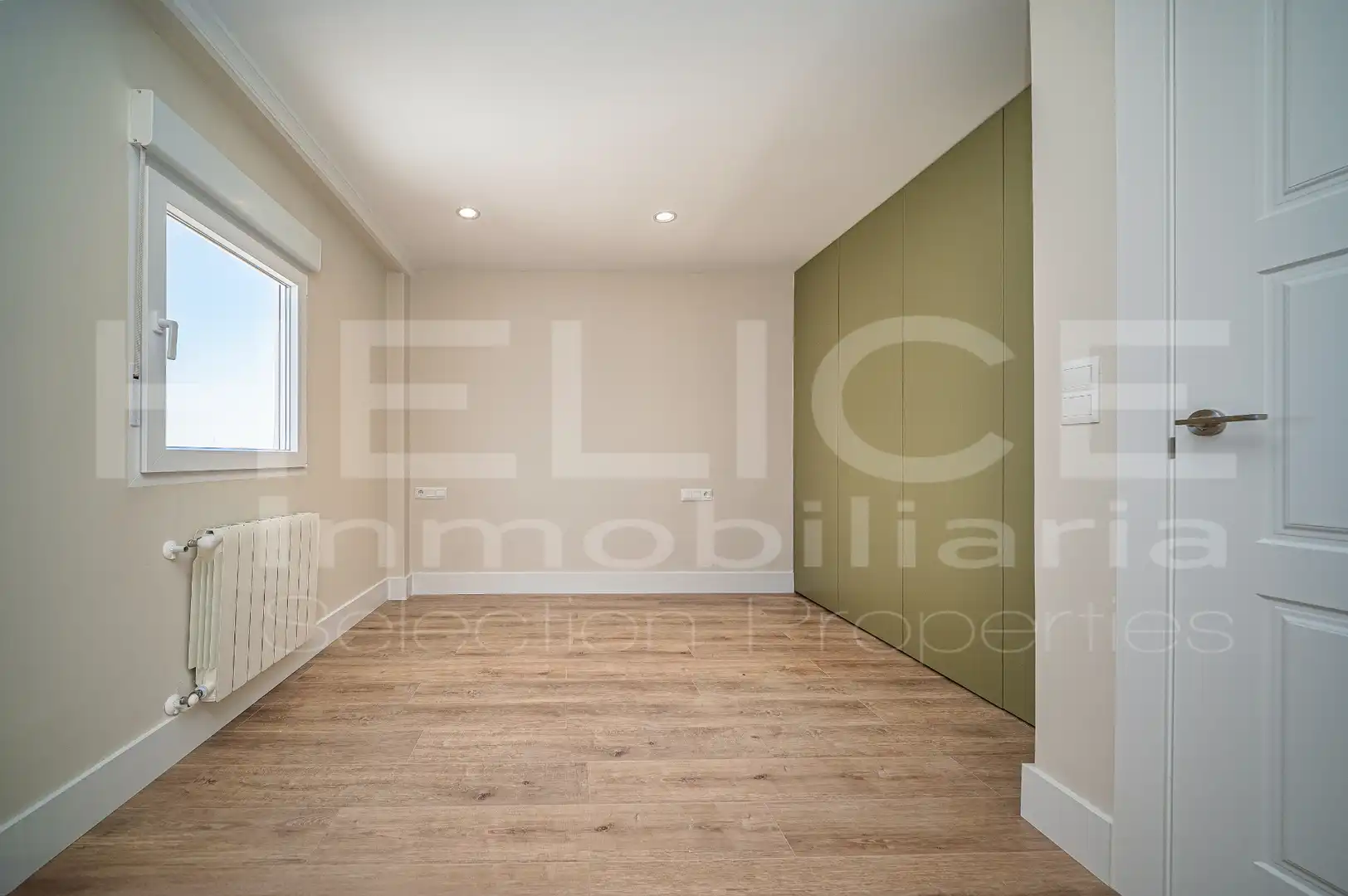 Attic for sale in Barrio de Benicalap