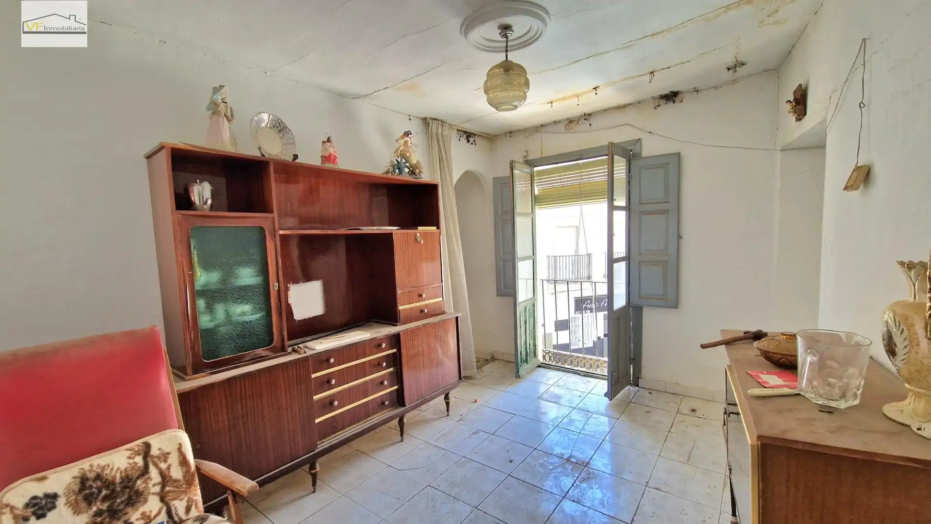 Sala d'estar de Casa adosada en venda en Almogía amb Traster i Balcó
