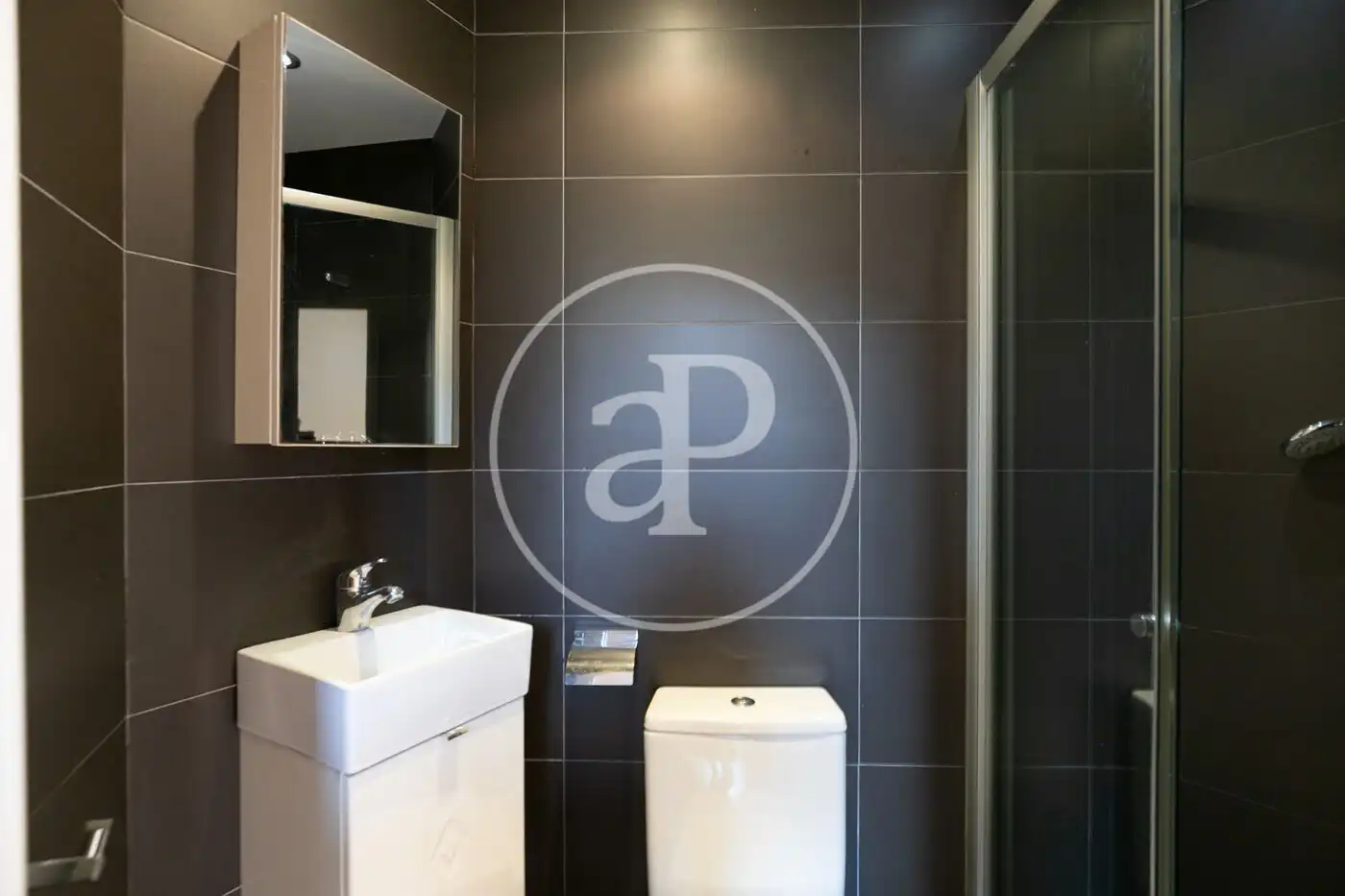 Baño de Piso en venta en Barcelona con Aire acondicionado, Calefacción y Balcón