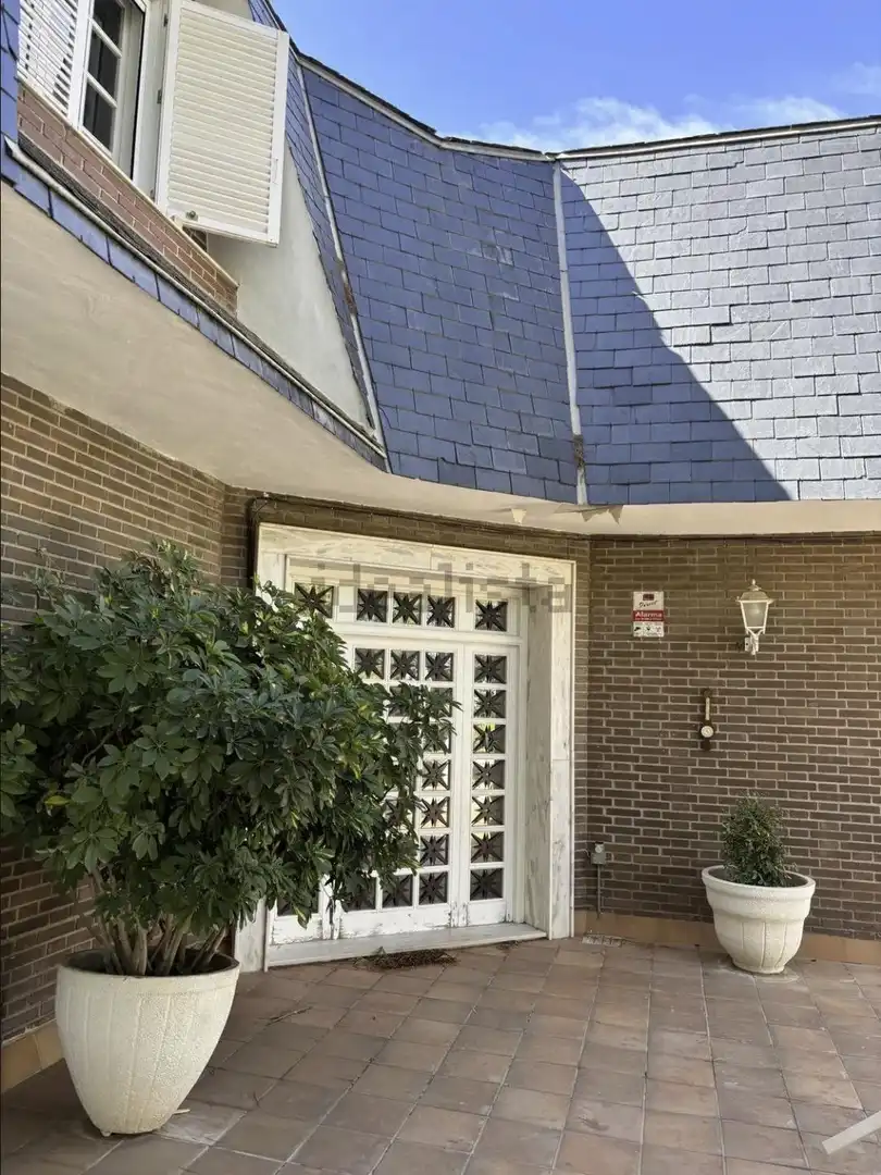 Vista exterior de Casa o xalet en venda en Murcia amb Aire condicionat, Calefacció i Jardí privat