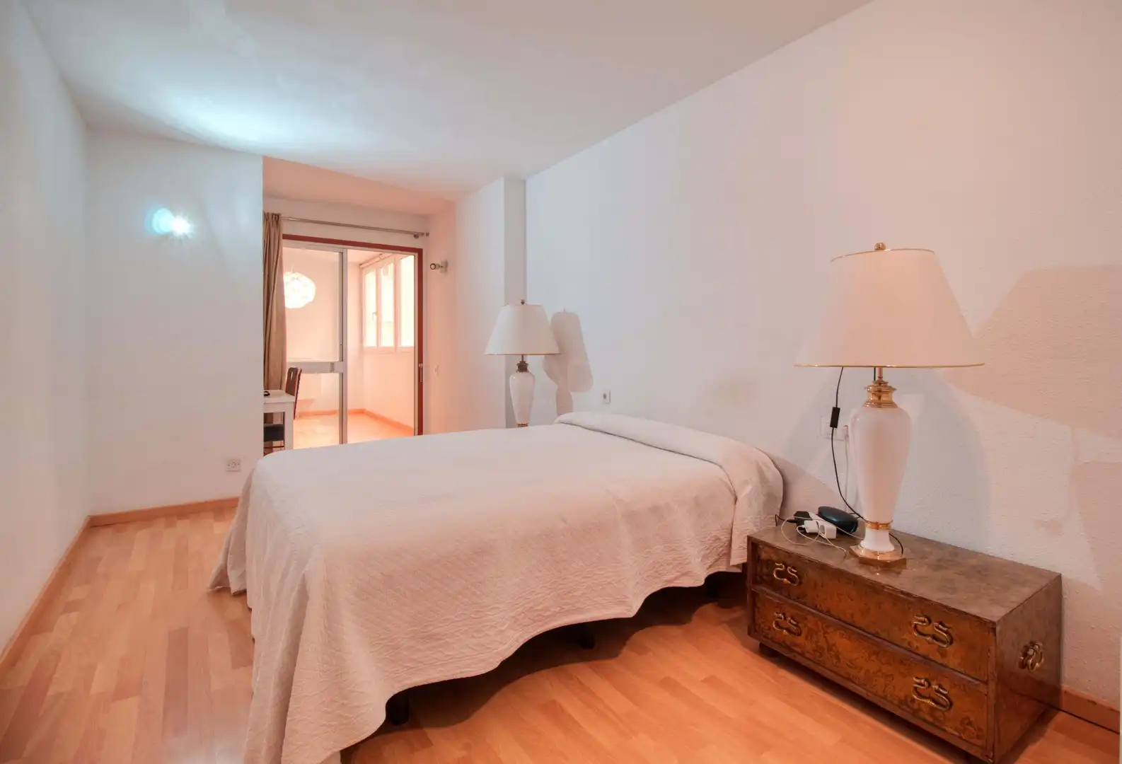 Habitación de Piso en venta en Alicante / Alacant con Aire acondicionado